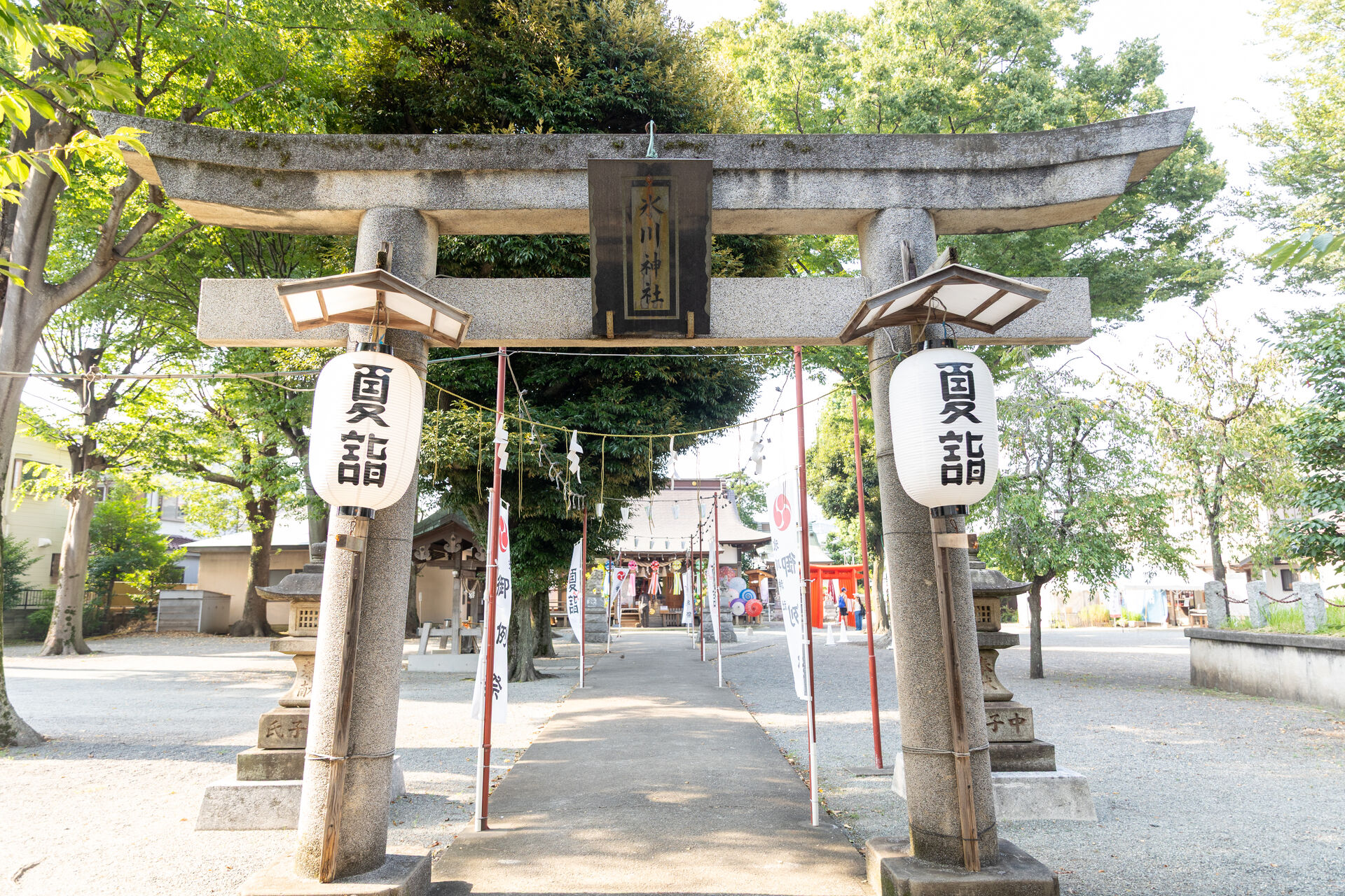 【相模原市・七五三シリーズ②】相模原駅から徒歩10分「相模原氷川神社」— 風車が彩る映えスポットで家族の一日を